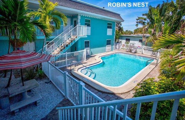 Treas Is St Pete Short Long Term 2 Blks Beach Heated Pool King Bed Boat Slip 1
