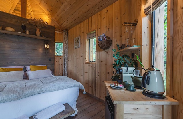 Treehouse 2 people - spa & pool - exceptional view
