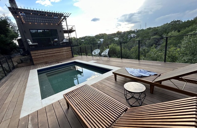 Treetop Modern Oasis Lakeway