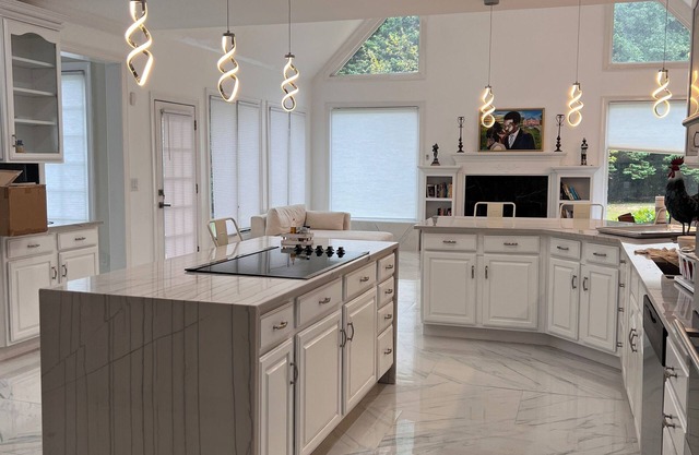 Tremendous 7-bedroom estate in Lithonia with fitness room, AC, WiFi