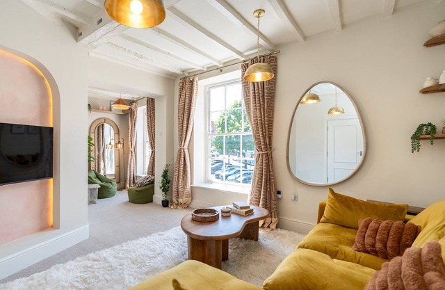 Trendy 2-bed escape in prime central location | Pass the Keys