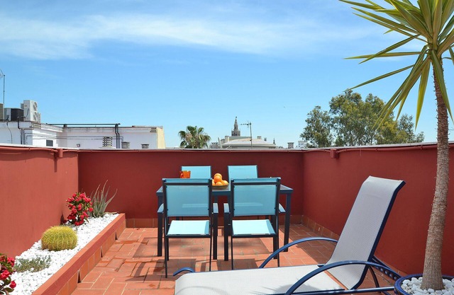 Triana Terrace. 1-bedroom, roof-top terrace