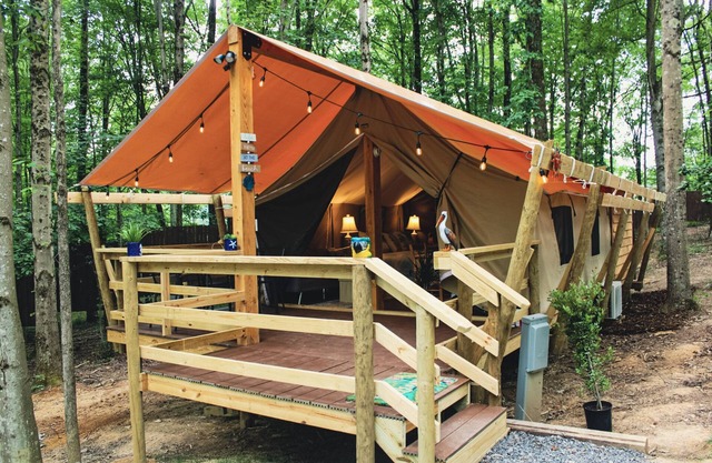 Tropical Sun Glamping Tent
