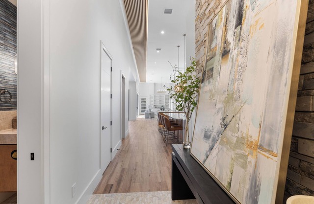 Tulsa, OK Luxury Home in Brookside