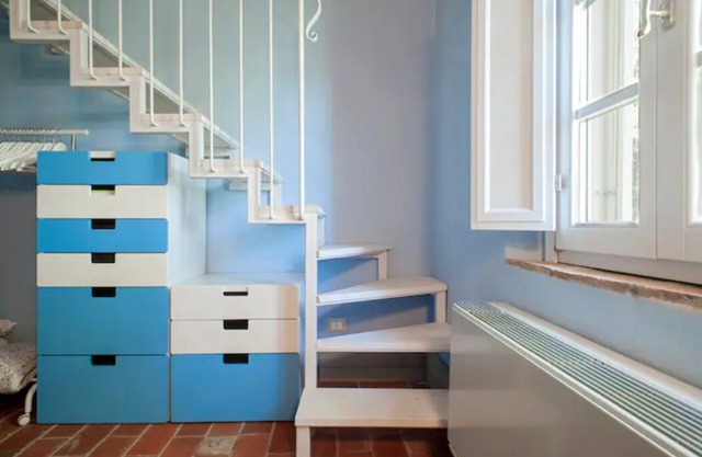 TUSCAN HILLS - NEAR VOLTERRA AND SAN GIMIGNANO