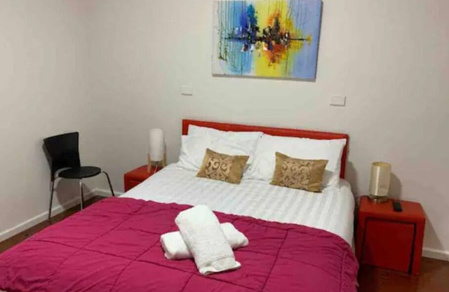 Two Bedroom Apartment near Murray River, Sleeps 4