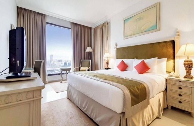 Two Bedroom Apartment Elite City View