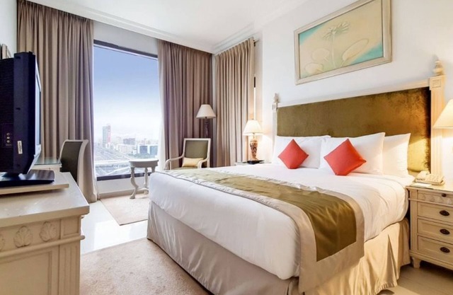 Two Bedroom Apartment Near Internet City Metro 12