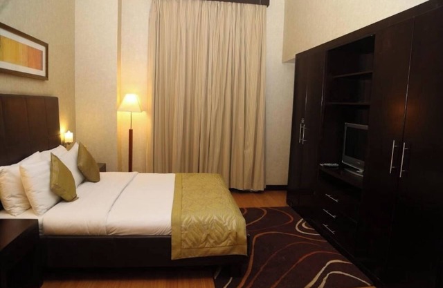 Two Bedroom Apartment Near Dubai Civil Defence