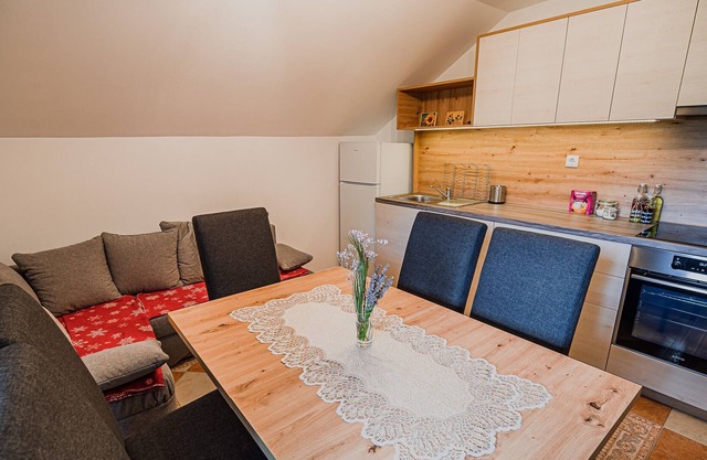 Two bedroom app in Pony Ranch