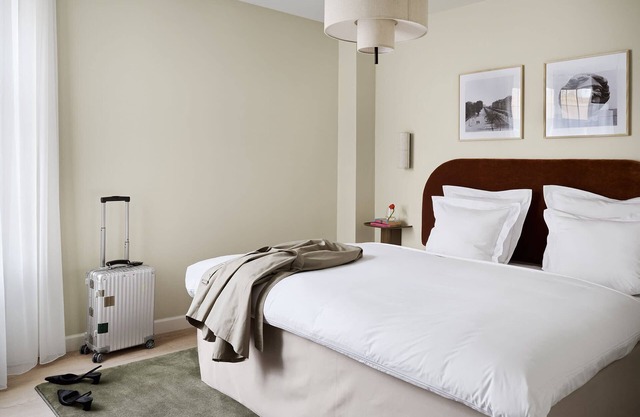 Two Bedroom Hotel Apartment with Open Plan