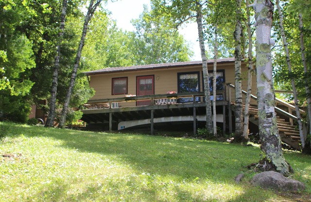 Two bedroom summerhome northeast of Ely with private dock and views of the BWCA