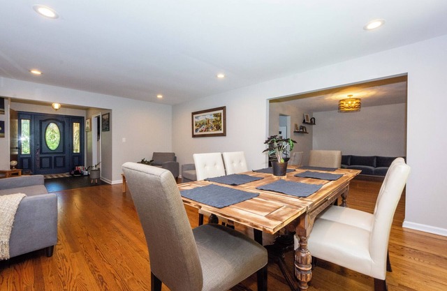 Two Bedroom, Two Bathroom, Quiet and Relaxing Home