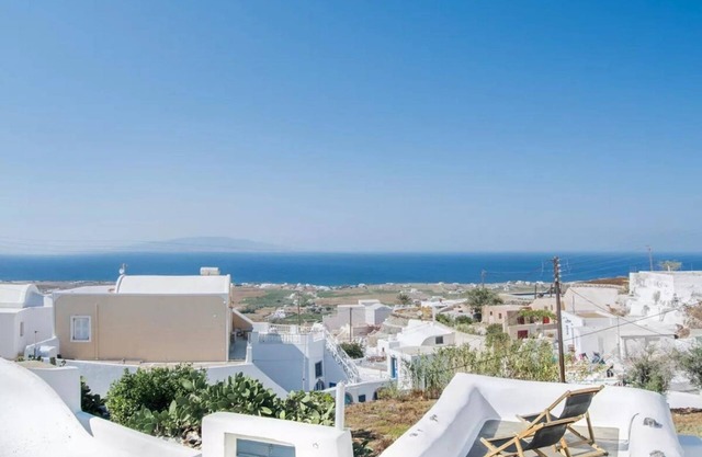 Two Bedroom Villa With Private Indoor Cave Pool