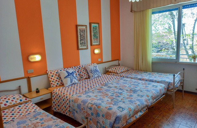 Two-room apartment Petlyapartments #10 50 mt from the beach