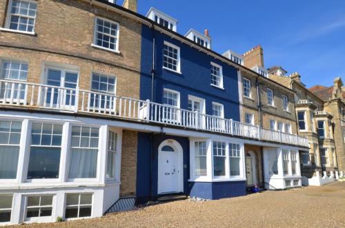 Two The Crescent
