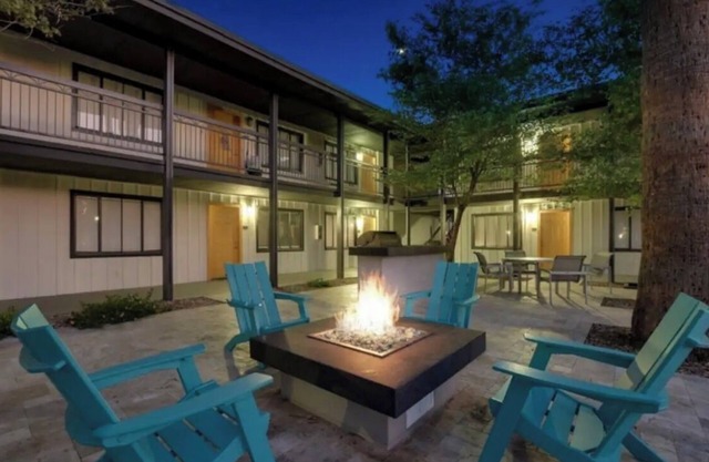 Ultimate Relaxation w/Gym, Firepit & Billiard Lounge