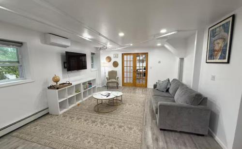 Ultra Contemporary Loft