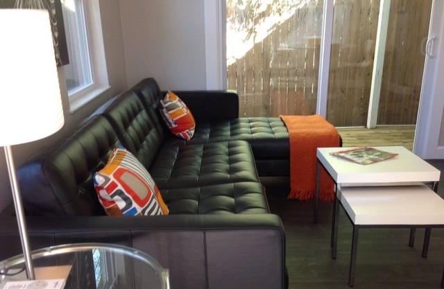 Ultra Modern Cottage With Pet Friendly, Green Eco, Walk To Downtown