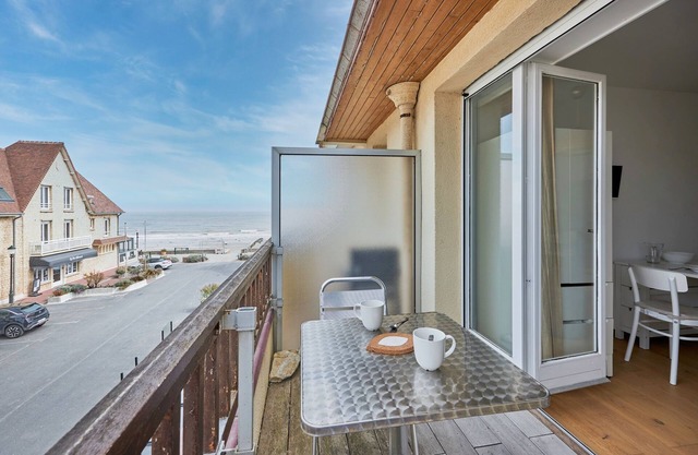 Un Balcon sur la Mer - Appt à 30m de la plage