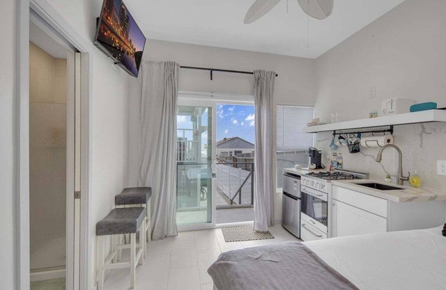 Unbeatable Location | Shining Sea Beachfront Escape in Oceanside