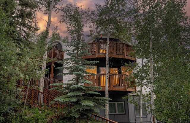 Uncover the Hidden Gem of Vail—The Dome | D7