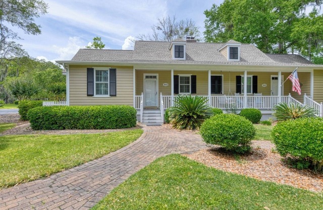 Under the Oaks - Cottage at Wachesaw Plantation, Dog Friendly