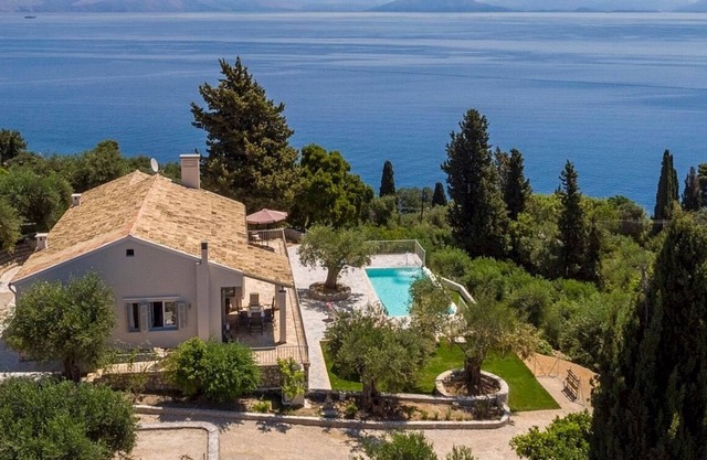 Unique & Beautifully Restored Villa, A/C, Private Infinity Pool, Fitness Room & Magical Sea Views!