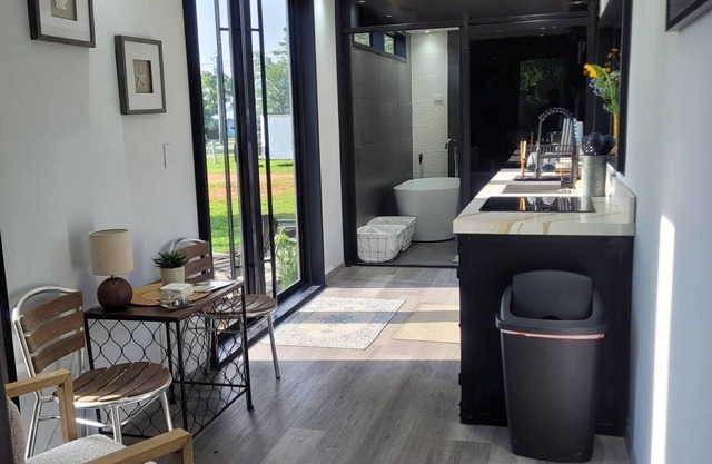 Unique Cooper's Luxury Bayview Container Home