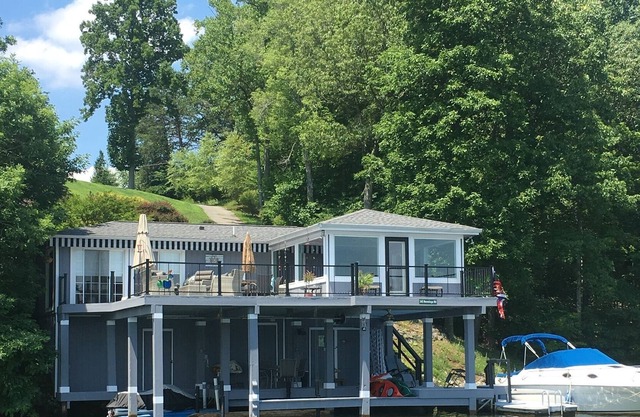 Unique over-the-water “dock home” on Smith Mountain Lake. It’s a must-see!