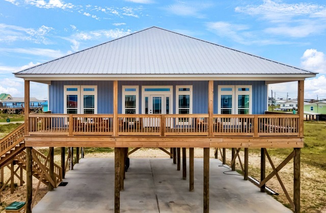 Unit 079 - Family Tides - Brand New Construction - Beautiful Gulf View Home