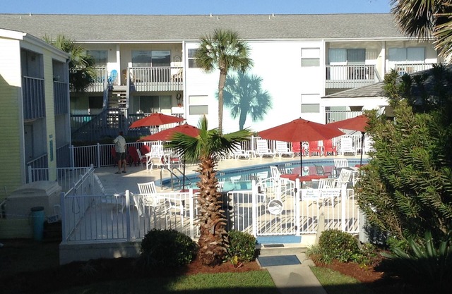 Updated Condo on Beautiful Pensacola Beach!
