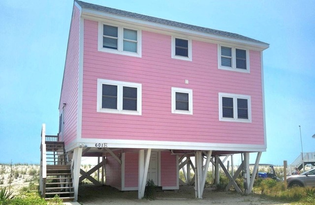 Updated Oceanfront Beach House