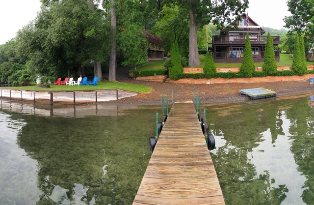 Updated Open Plan - Keuka Lakefront Home 4BR & 157' private beach