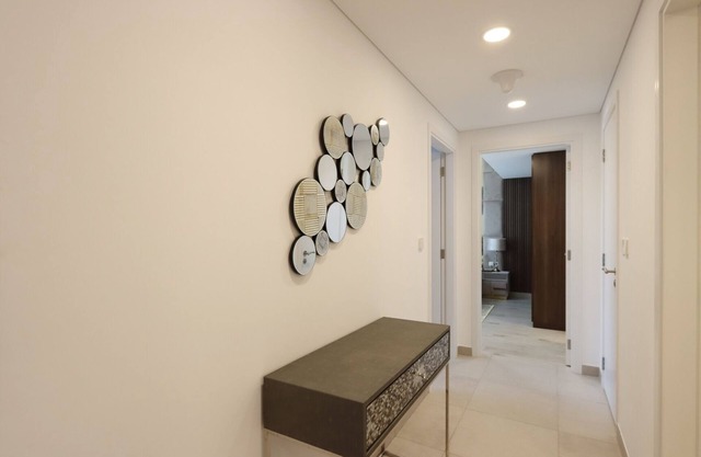 Upgraded 2BR Close to Souk Mall and Burj Al Arab