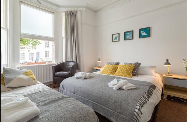 Upper Rock G1 - double room en-suite
