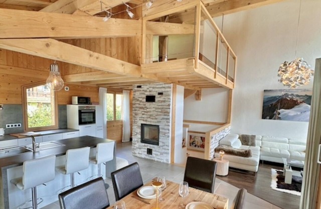 Upscale chalet, mountain view, 3 minutes from Megève