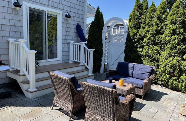 Upscale Provincetown place with 2+ bedrooms just minutes from Commercial St