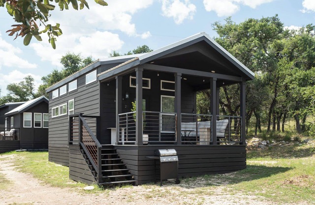Upstay - Cabin Home in Dreamland