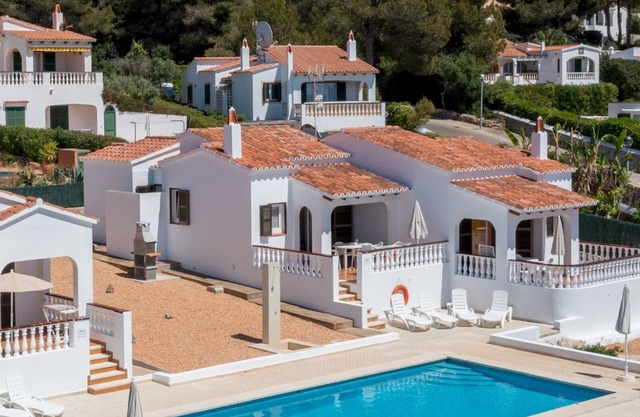 V84A | Villa Est - Two Bedroom Villa, Sleeps 4