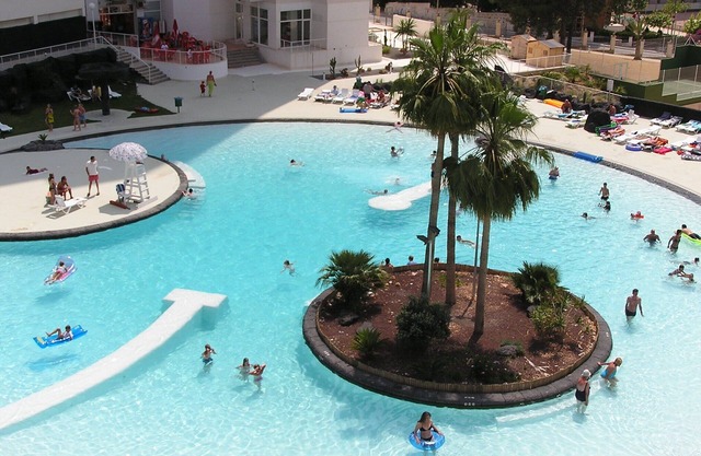 VACANZA COMPLEX (Levante Beach) Apartment on a luxury complex.