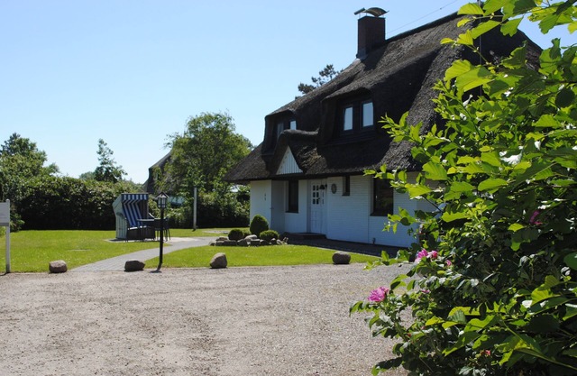 Vacation apartment Ore, upper floor right - Haus Nordseebude