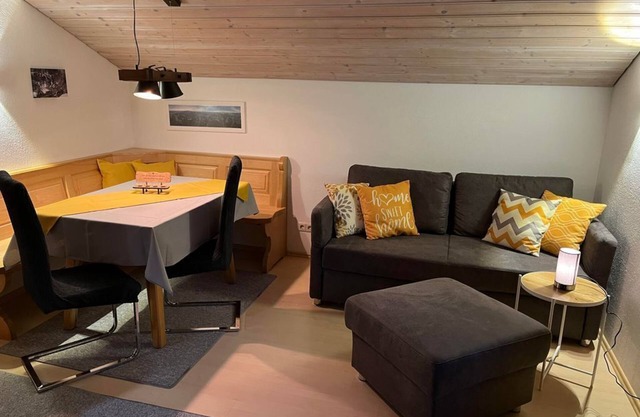 Vacation apartment - House Stiafei