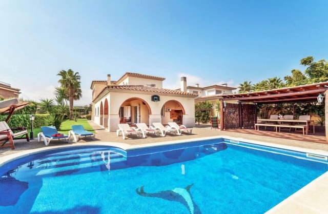 Vacation home Mari by Interhome