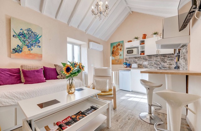Vacation Home "Camelia" with Wi-Fi