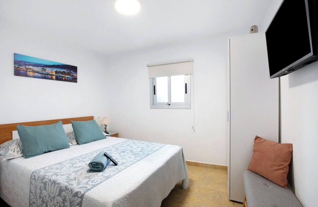 Vacation Home "La Morena 3A" with Wi-Fi