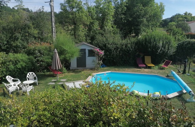 Vacation home les pierres brunes