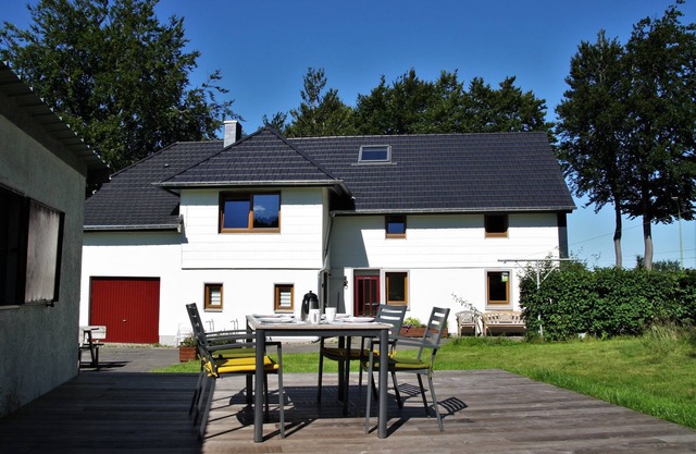 Vacation home with garden in Monschau-Kalterherberg, between the High Fens and the Eifel