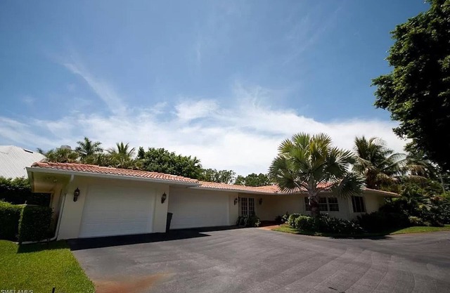 Vacation House Coquina Sands ! Pool ! Close to Beaches !