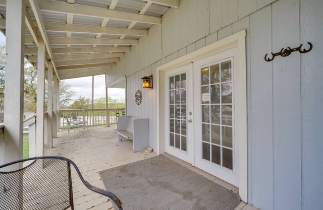 Vacation Rental in Kerrville: Pets Welcome!